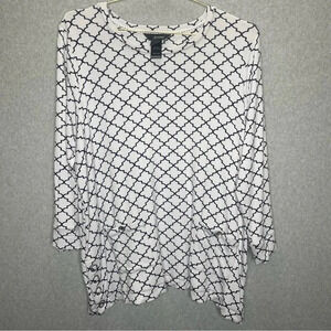 Ali Miles Morrocan Trellis Patterned Snap Button Sides Tunic Top